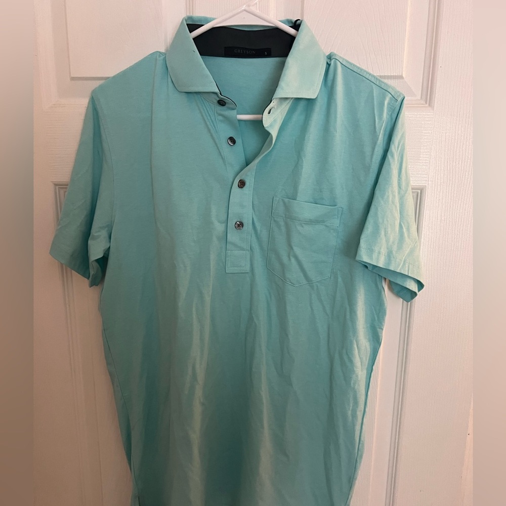 NWT Greyson Polo Size Small in Aqua
